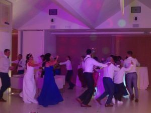 La divertida boda de Johnny y Carmen